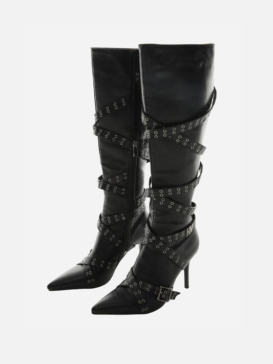 Nii HAi BOOTS IN BLACK