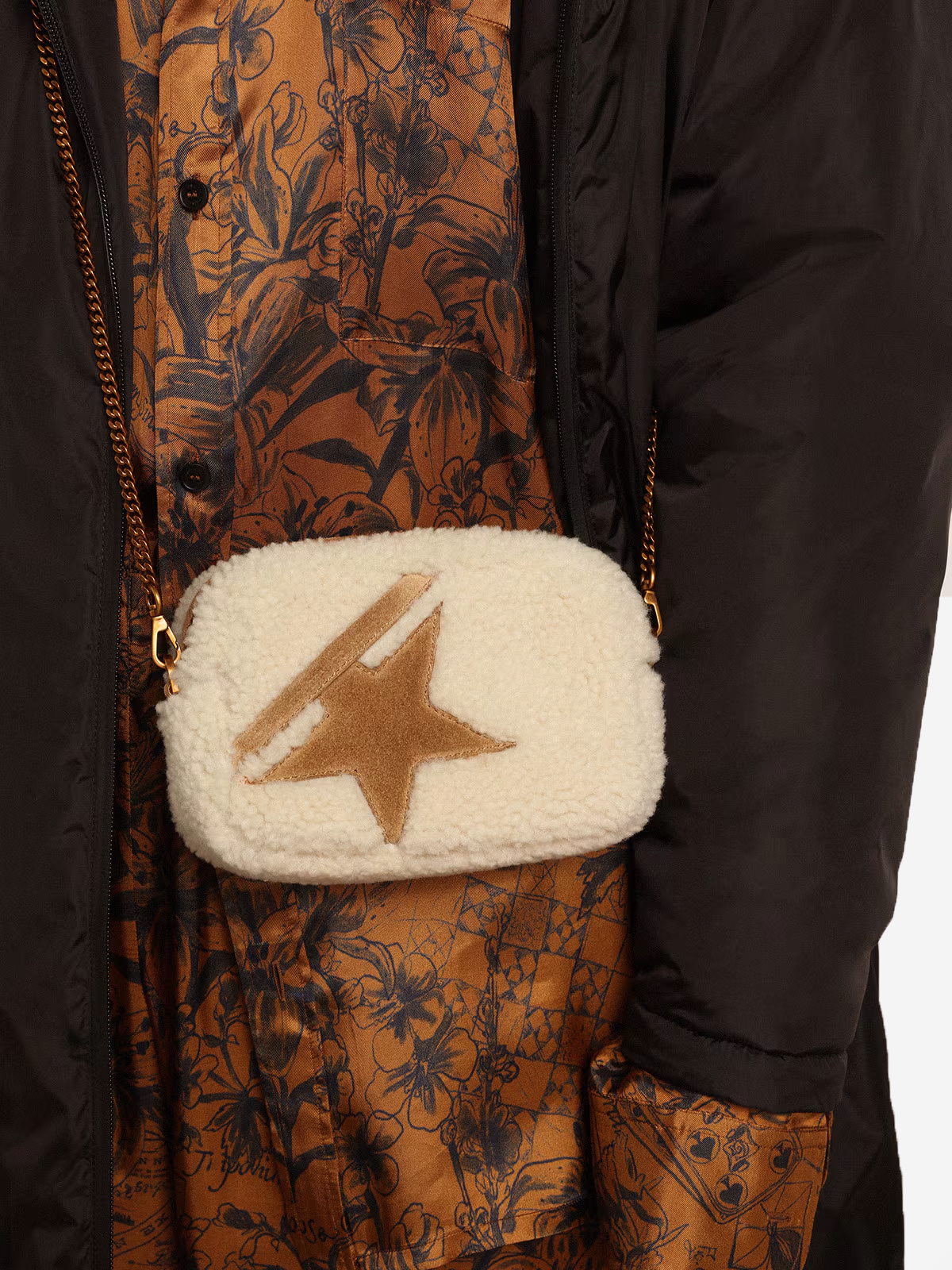 Mini Star Bag in beige shearling with suede star